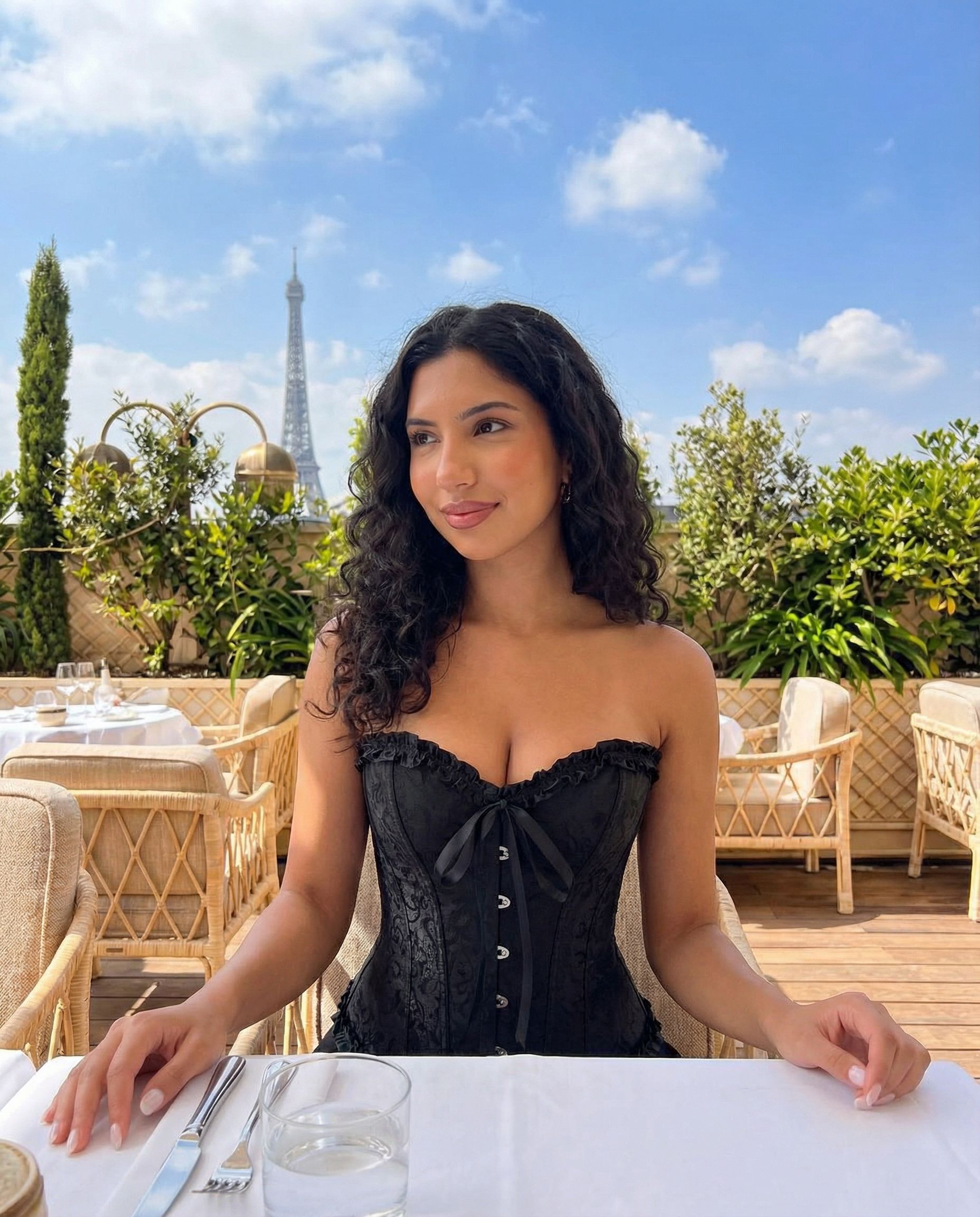 ShowMyOutfit Community Creation Example 4